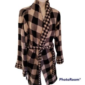 Martha Stewart Buffalo Check Black and White Fleece Robe One Size Fits Most